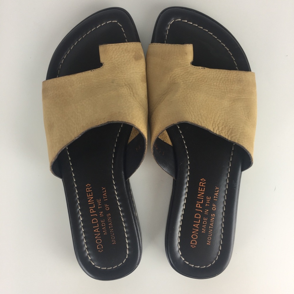 Donald J Pliner Geona Tan Leather Sandals